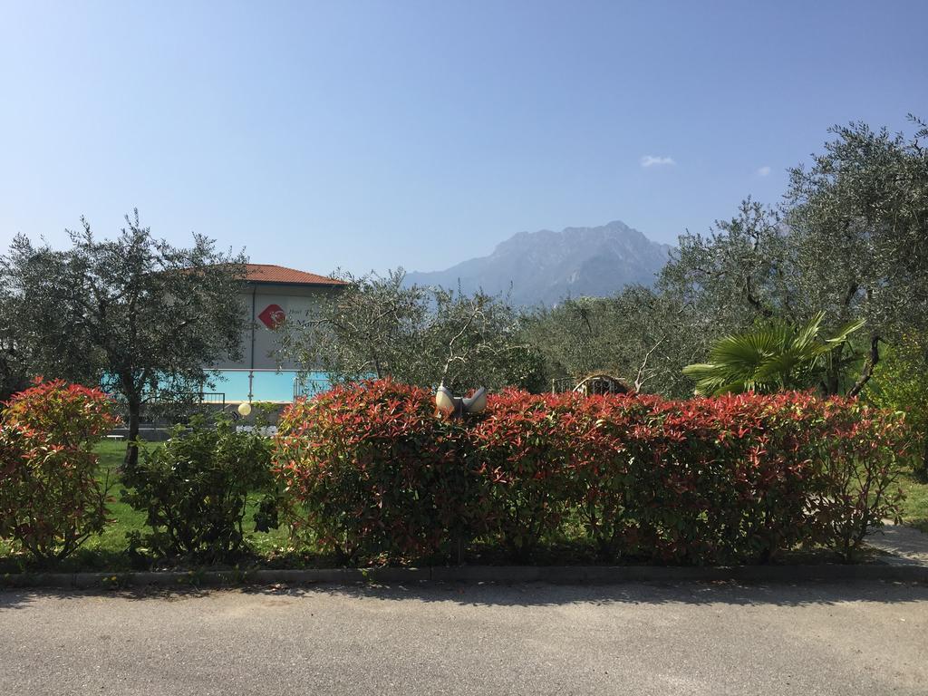 Hotel Piccolo Mondo Torbole Sul Garda Eksteriør bilde